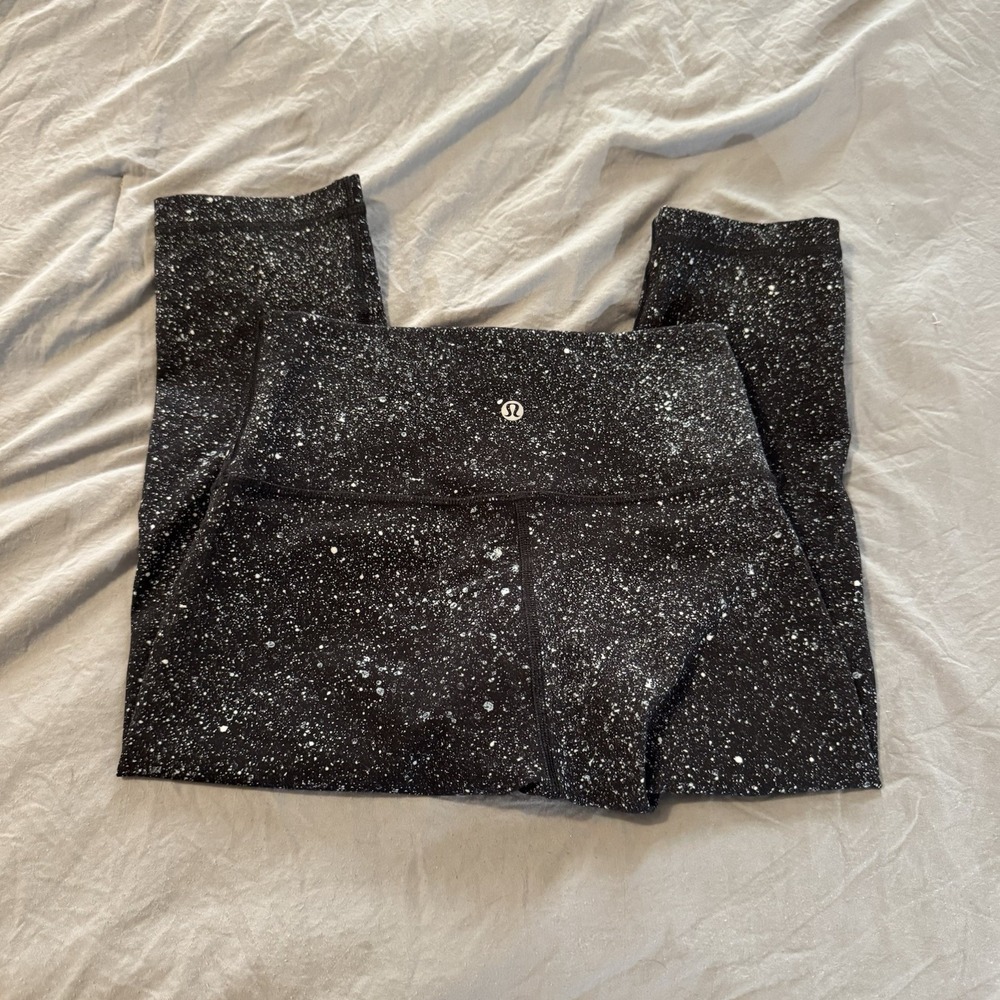 Lululemon Women's 4 Luminesce Splatter Black High Rise Align Crop‎ Leggings